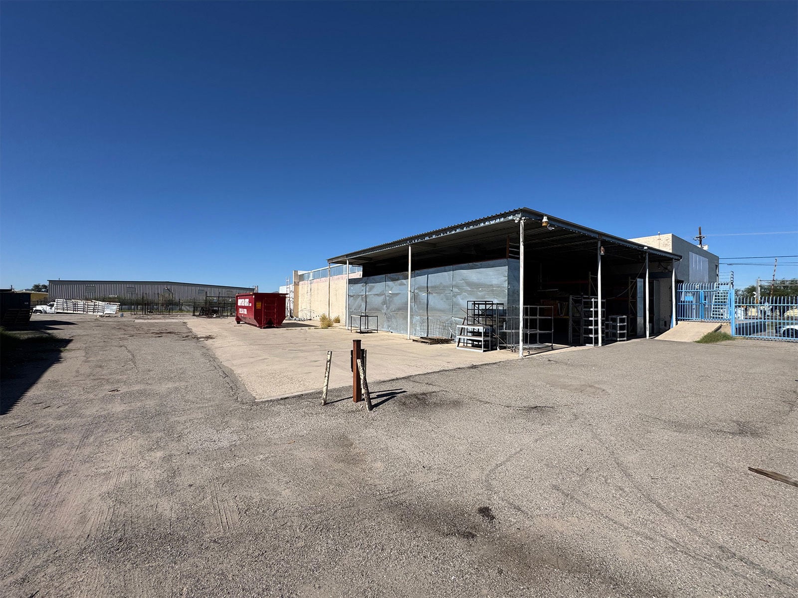 748 E 16th St - Exter 2