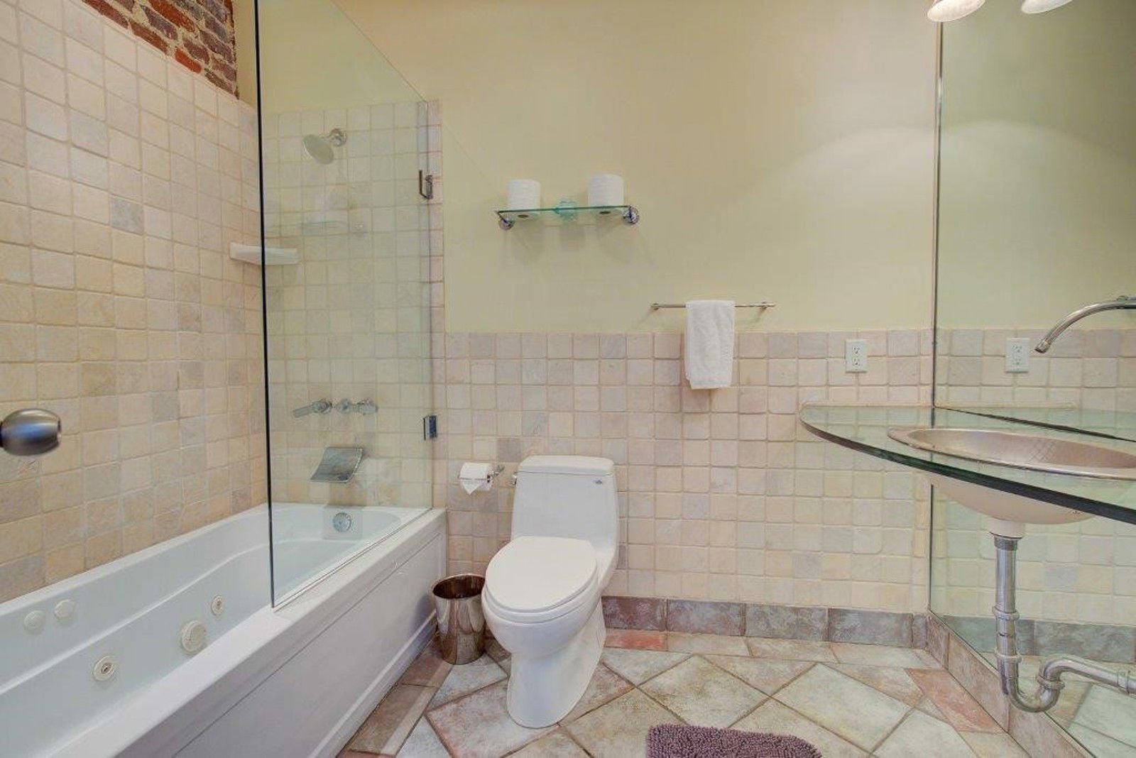 235 Meeting Manhattan Suite 8