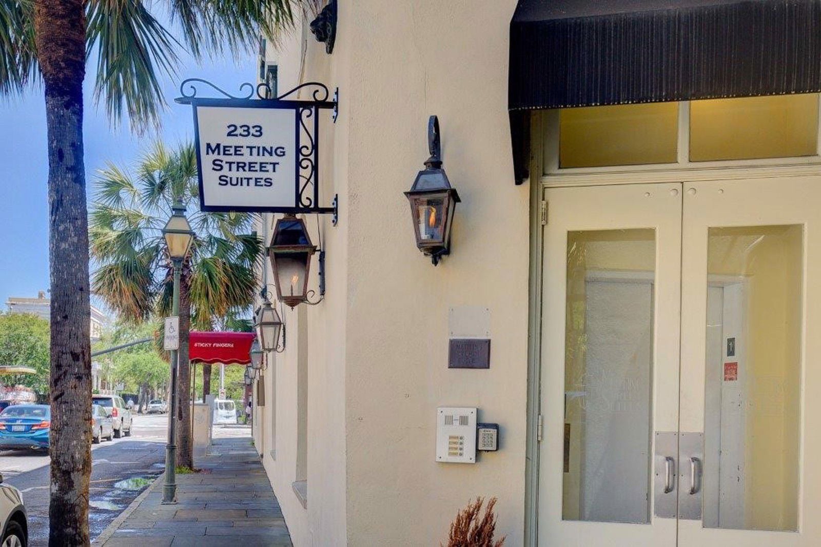 235 Meeting Suites Bldg Exterior 1