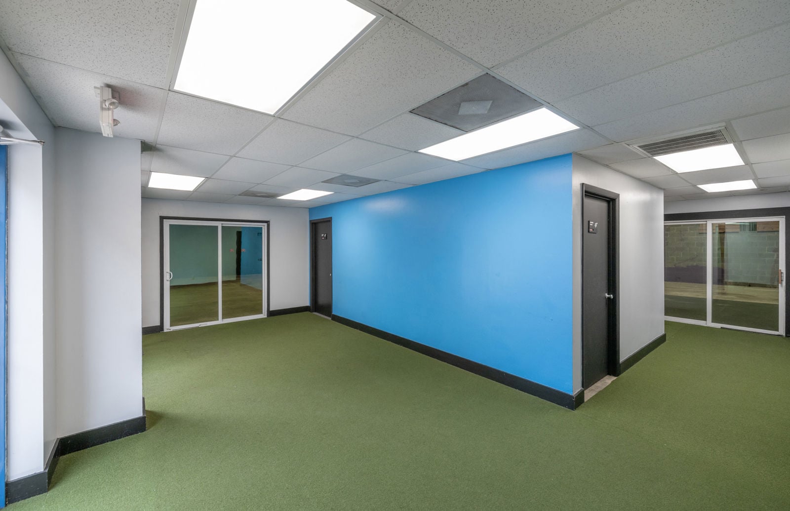 CBRE - 11366 Trade Ct - Interior-9685