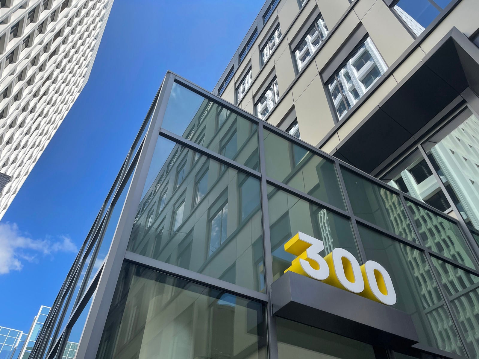 CSQ_Bldg300_10 (1).JPG
