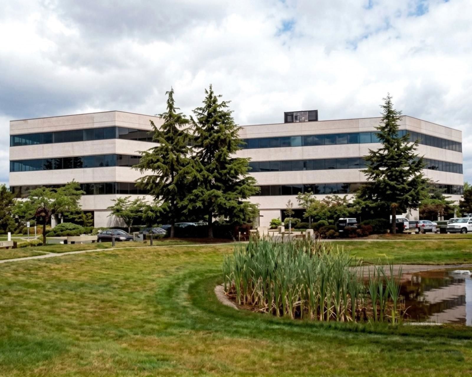 Creekside Building Two Photo