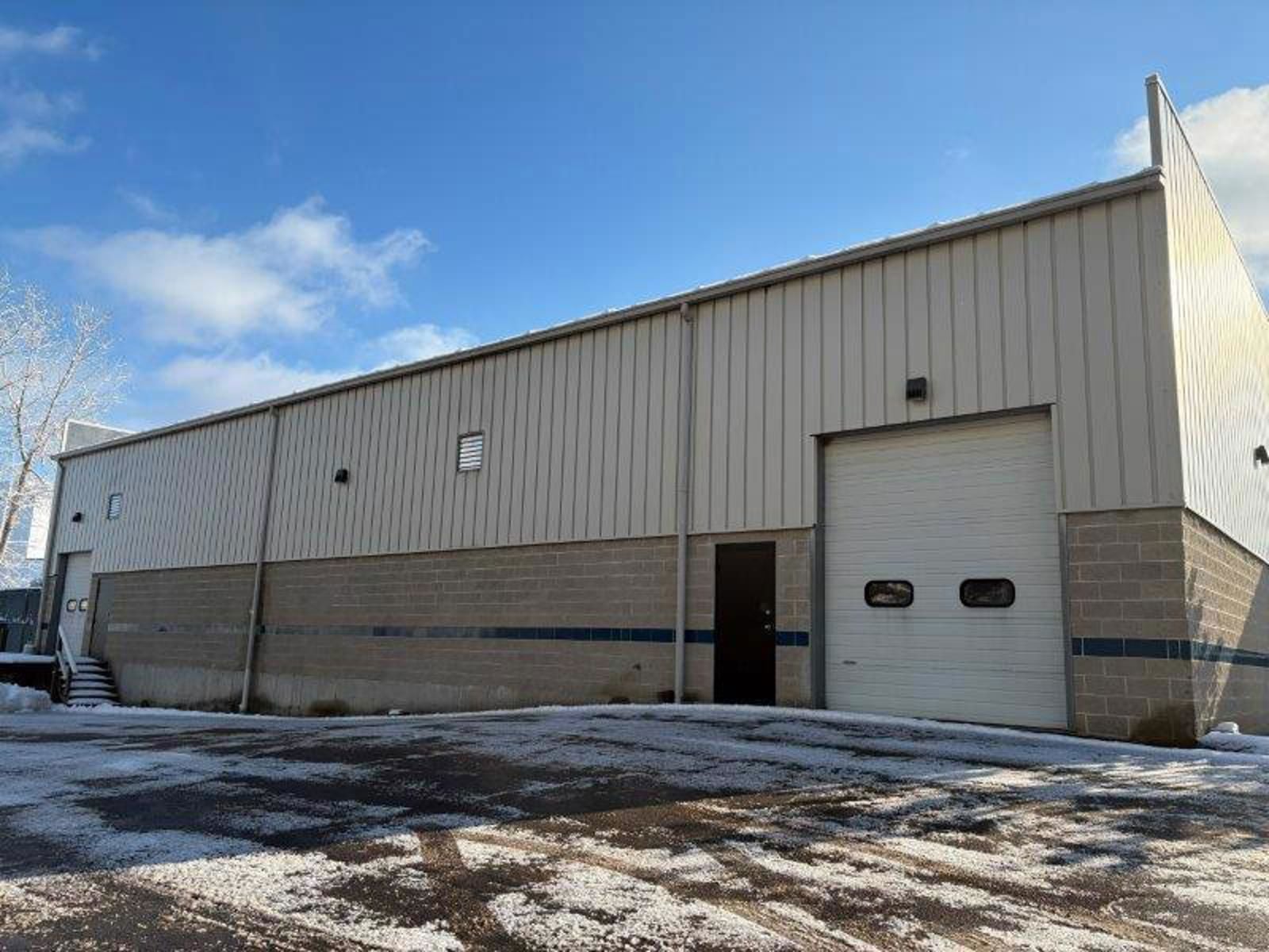 40 Corporate Avenue 40 Corporate Avenue - Image 3