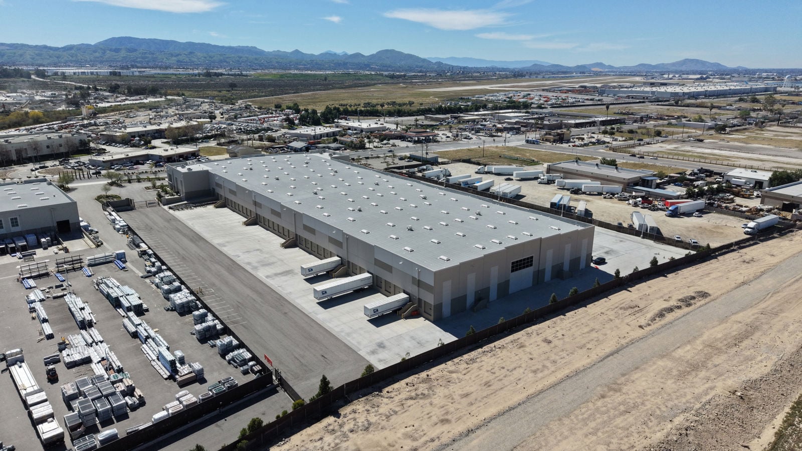 Realterm Highland - Exterior (10).JPG