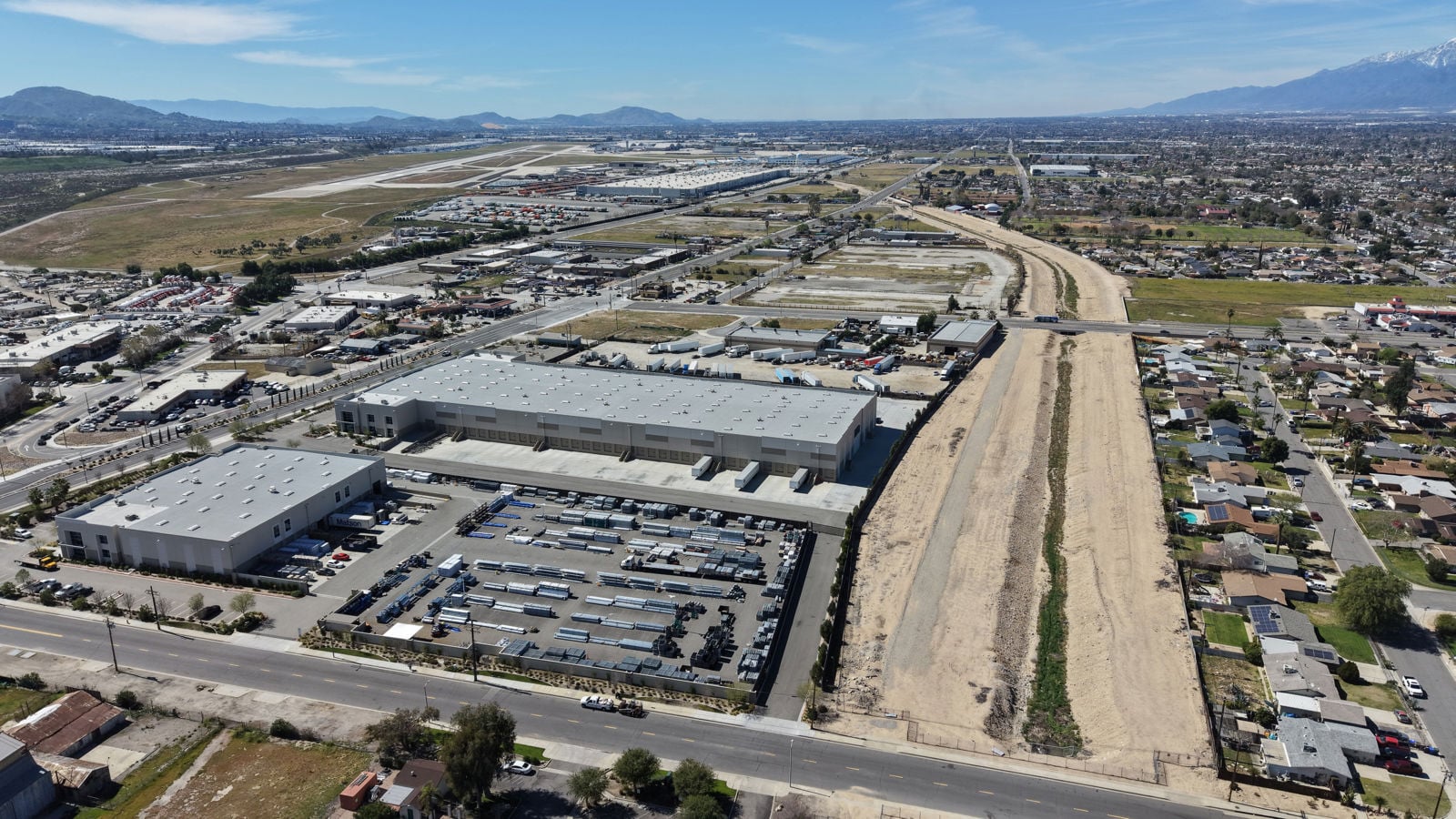 Realterm Highland - Exterior (9).JPG