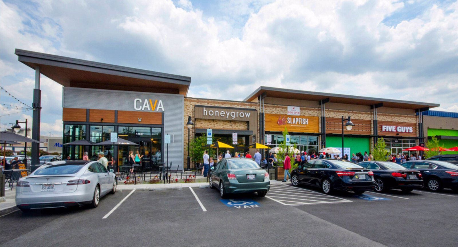 BCT-Design-Group-Montrose-Crossing-5