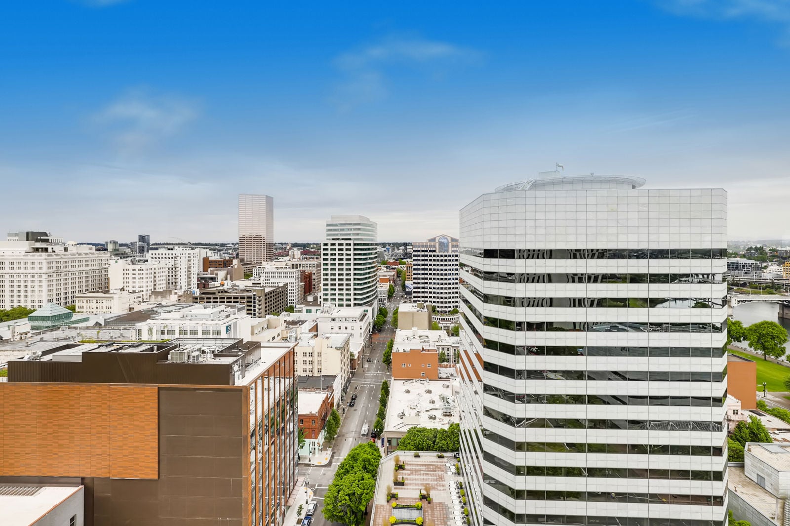 101 SW Main St Portland OR-print-042-039-Views-4037x2686-300dpi