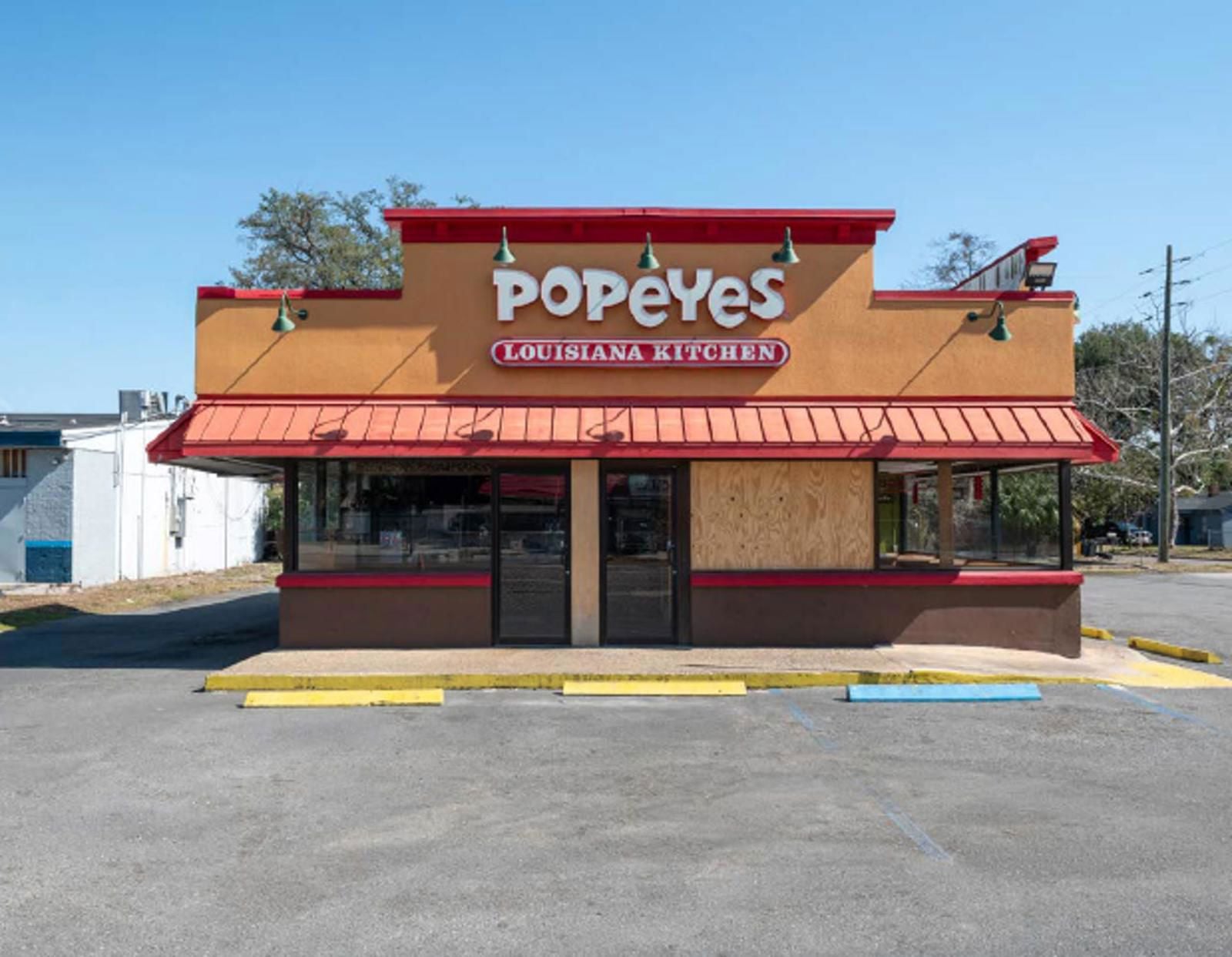 1,596 SF Retail For Lease 649 McDuff Avenue South - Image 2