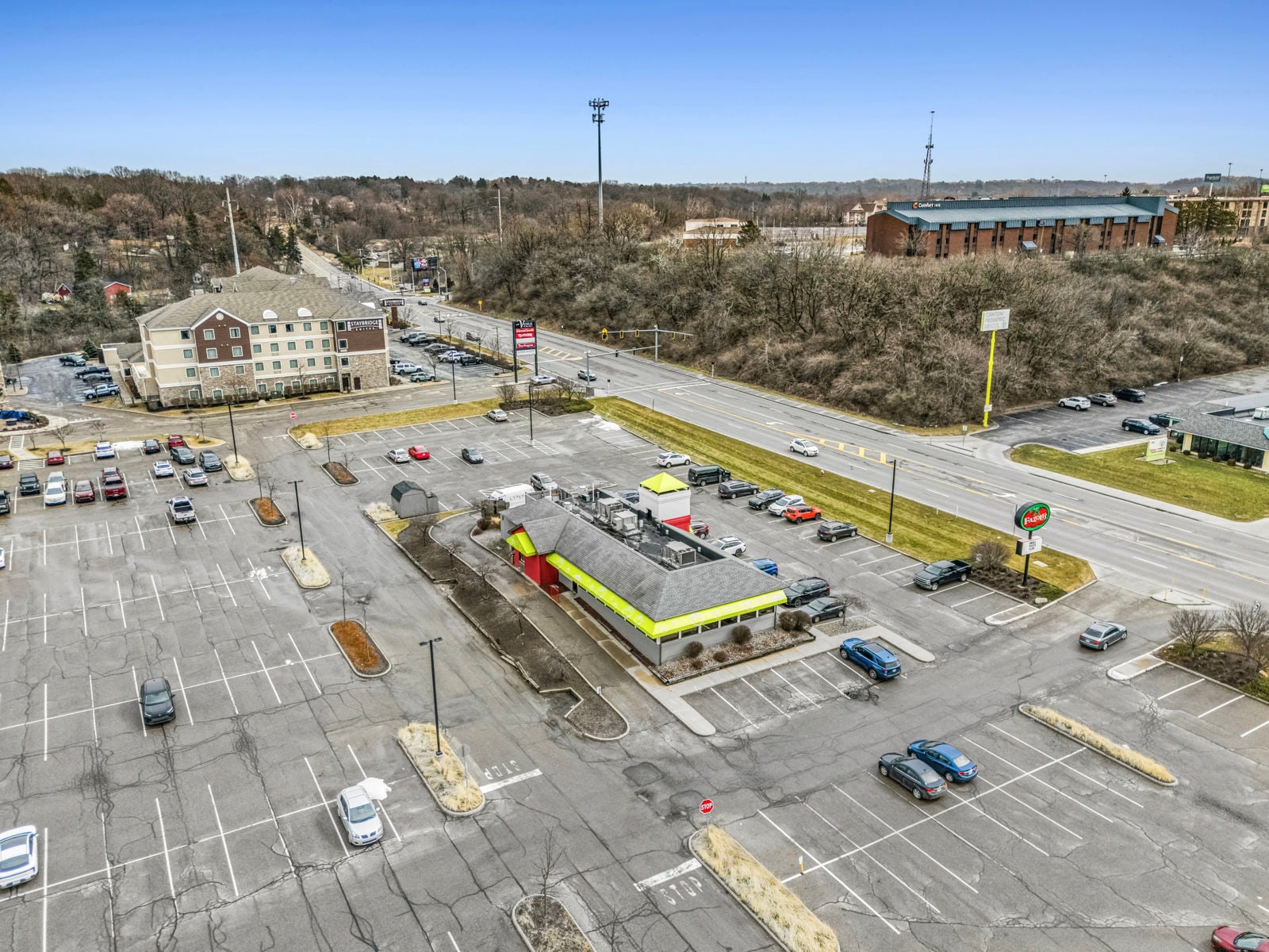 Freestanding 3,600 SF Former Restaurant w/ Drive-Thru 3929 Everhard Road Northwest - Image 7