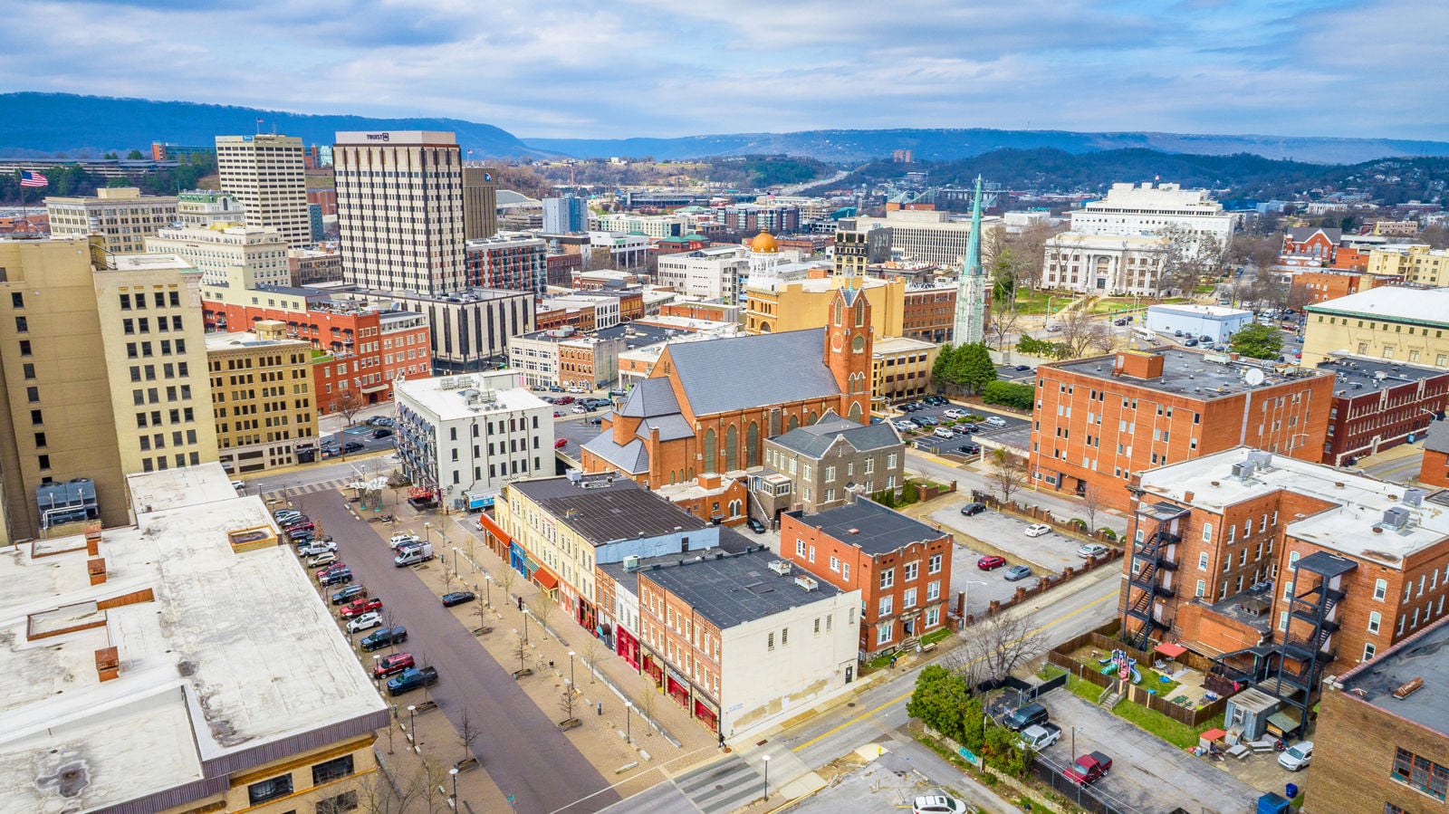 Patten Parkway HD-17