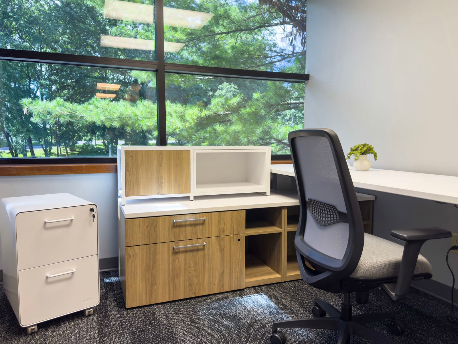 4820 W Taft_Office Space