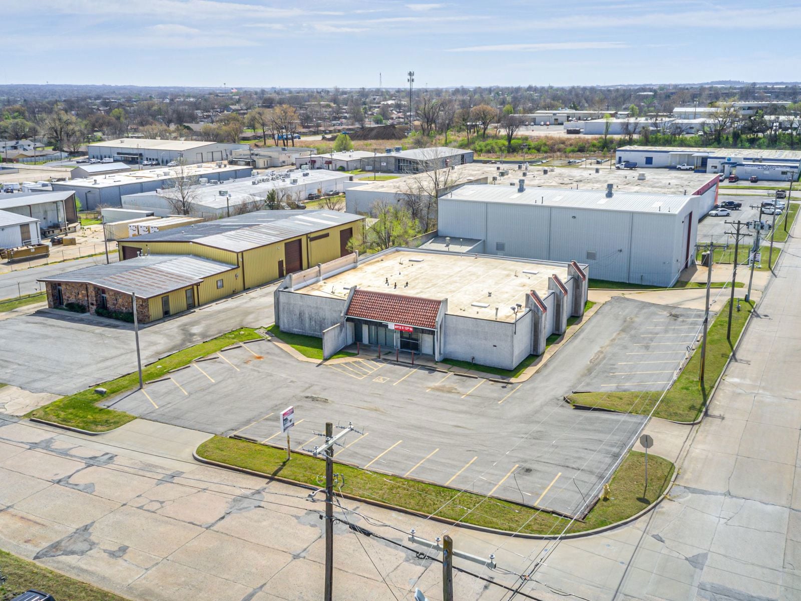 6912 East 12th Street-14