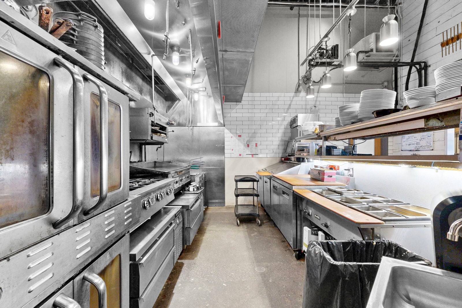 1420-Locust-St-Des-Moines-02252026_193810