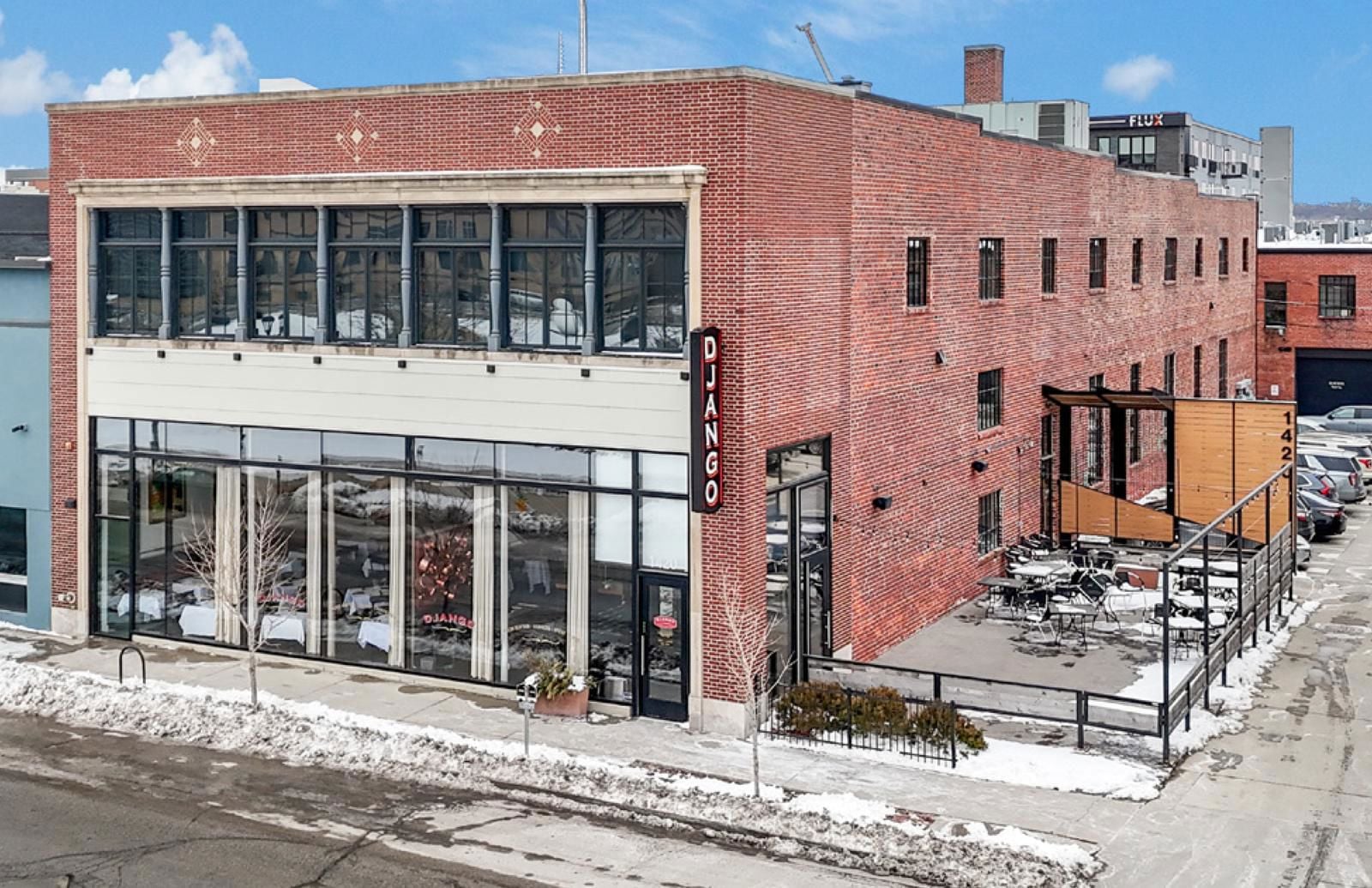 1420 Locust St_Django Space-1