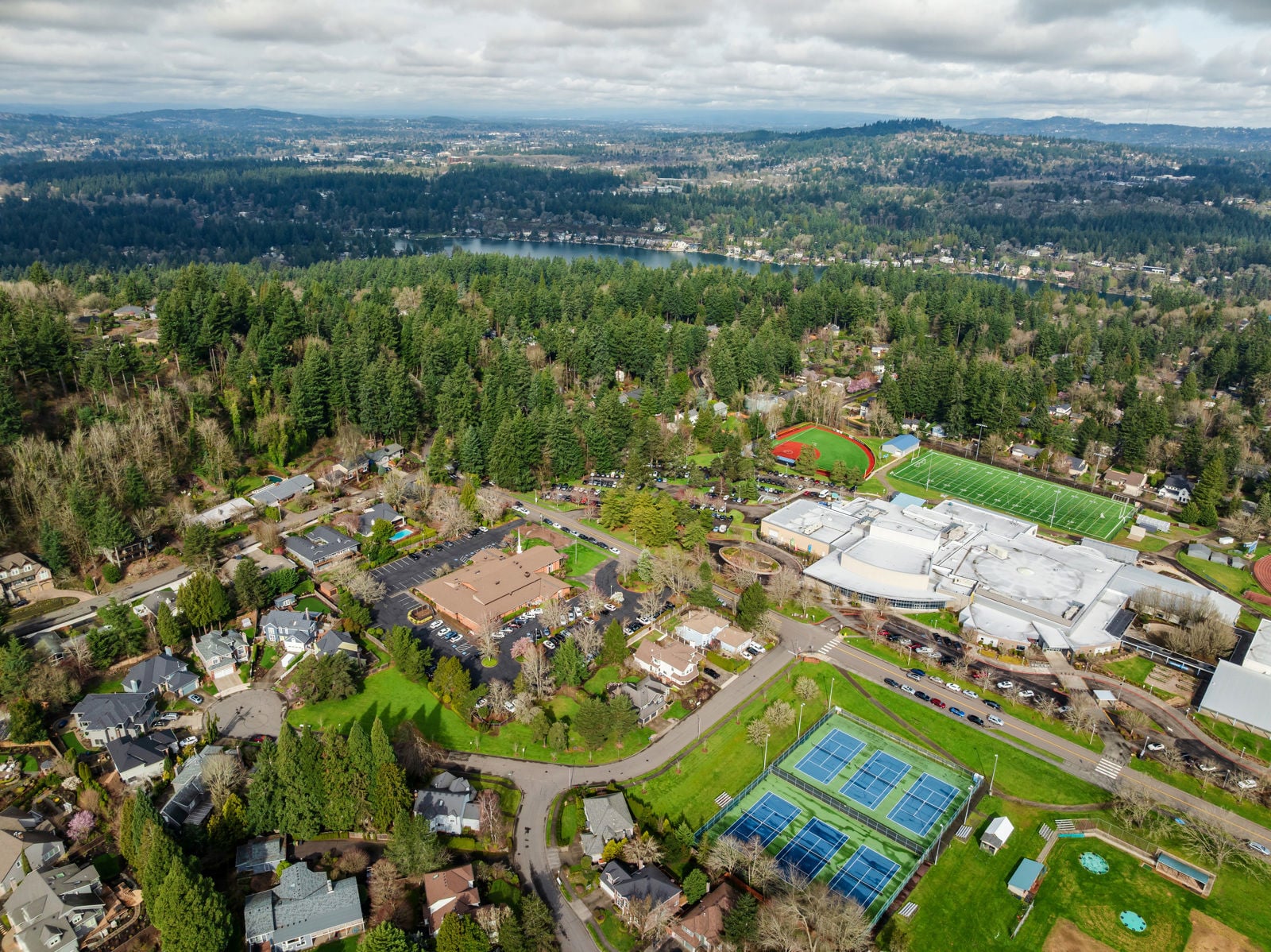 1271_Overlook_Dr_006