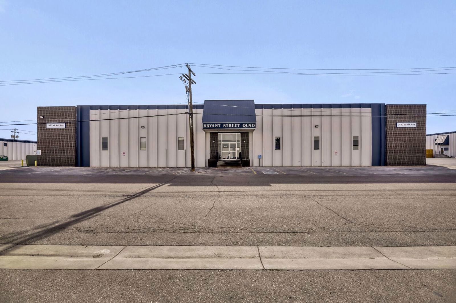 2480 W 4th Ave - Web Quality - 002 - 02 Exterior Front