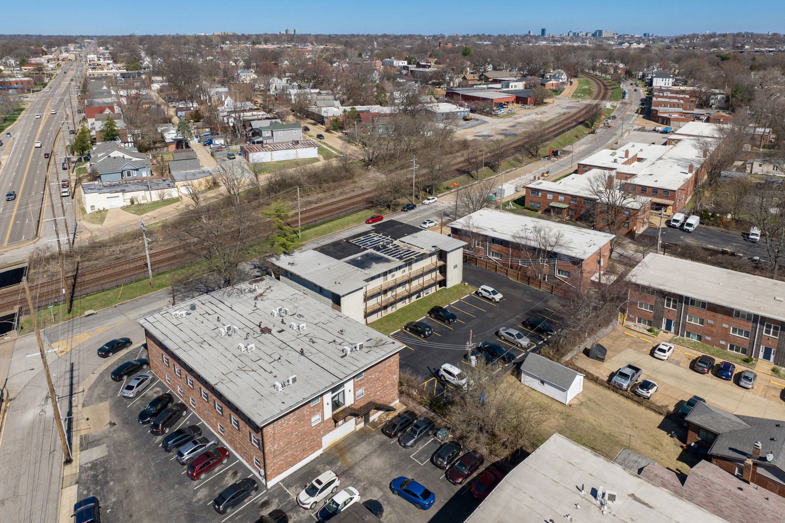 3704 Greenwood Blvd-12V2