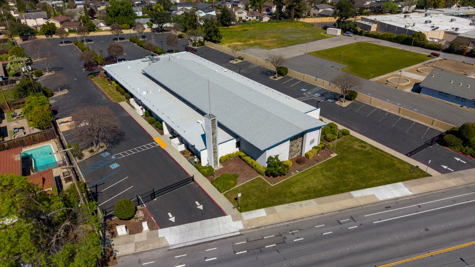 20125 Bolinger Rd_Building Photo