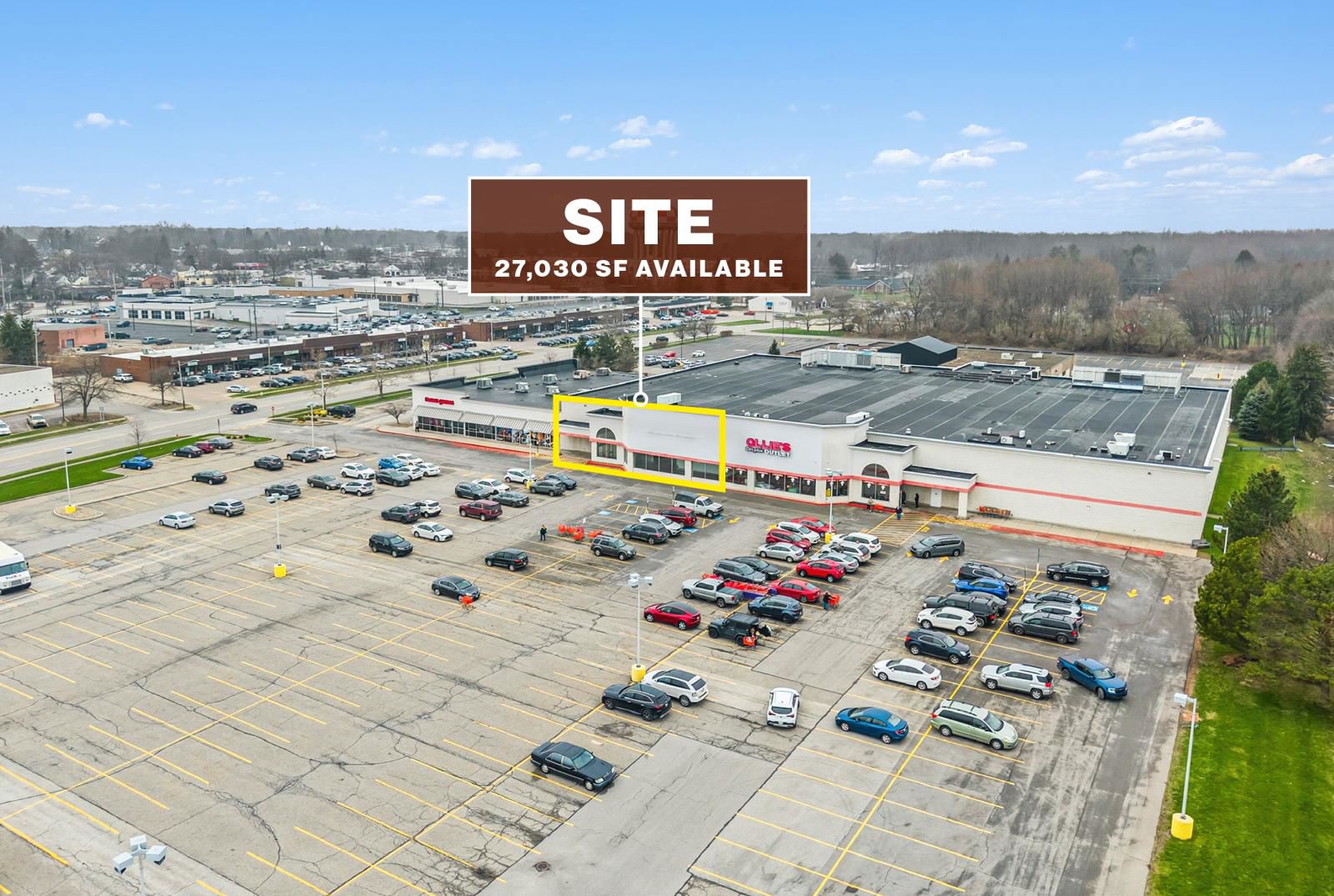 27,030 SF Former American Freight 26662 Brookpark Road Extension - Image 3