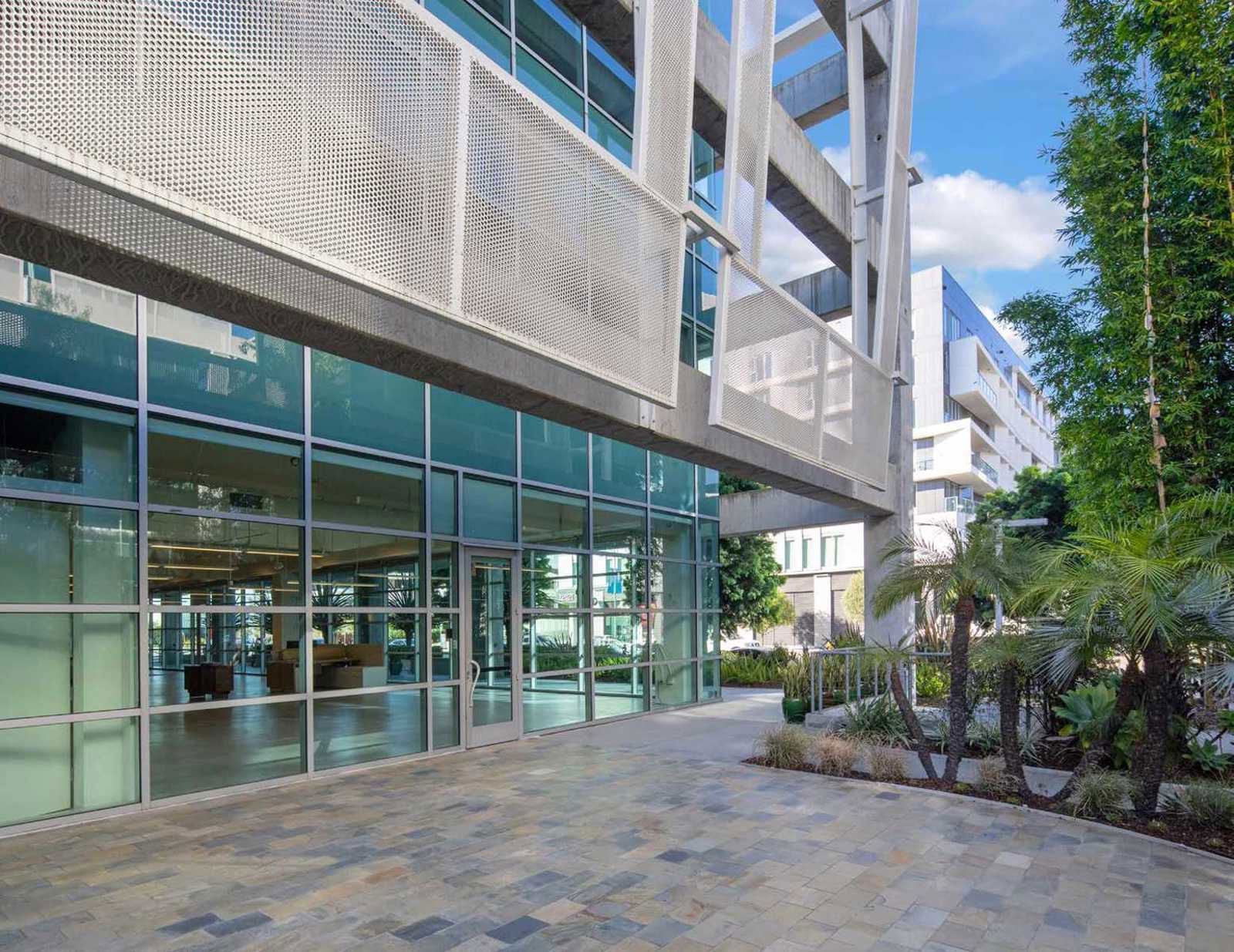 12200 W Olympic Blvd BRO 4