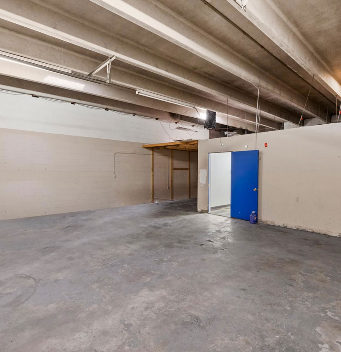 140 E Garden of the Gods Warehouse2