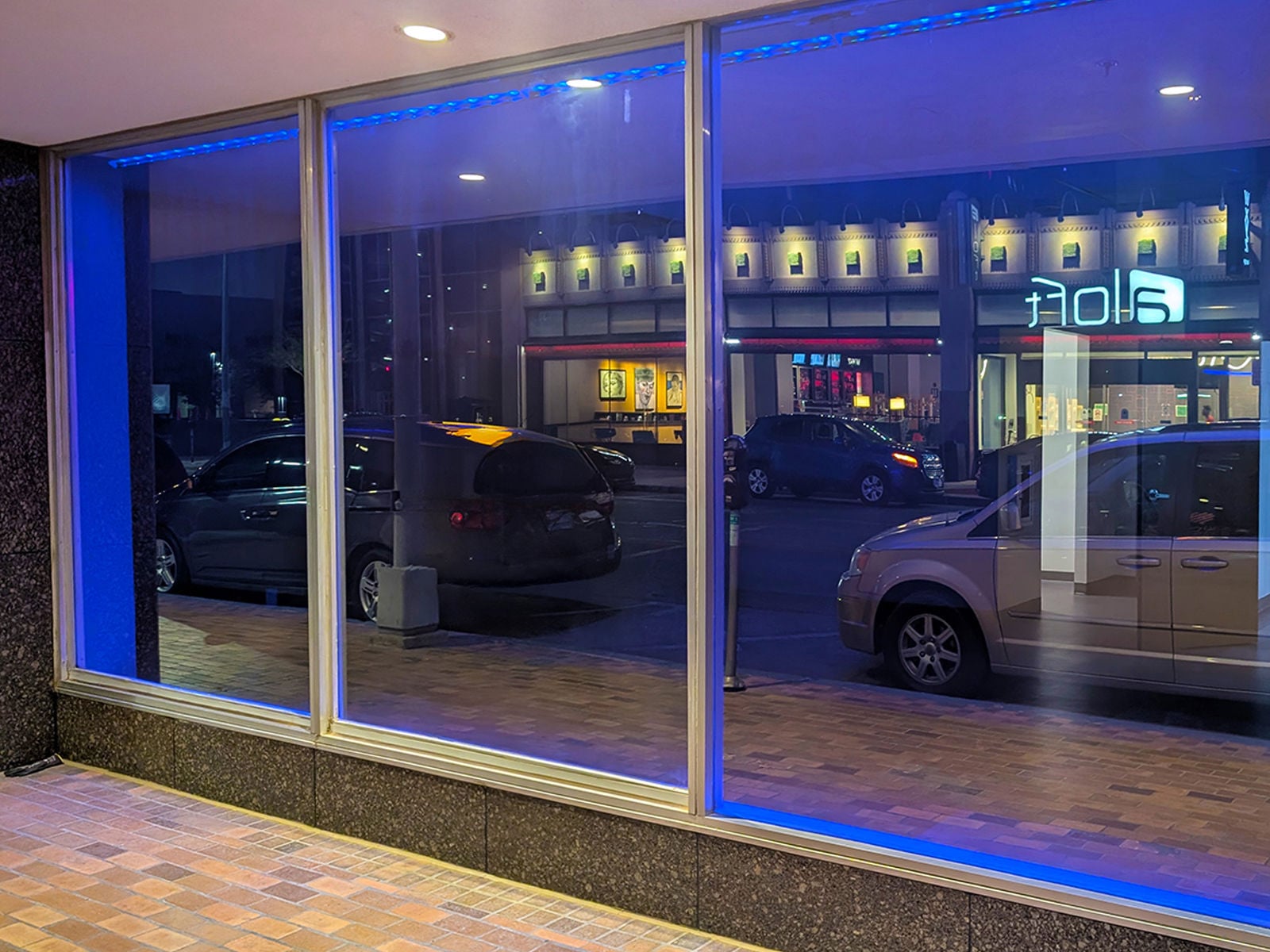 Window Front1