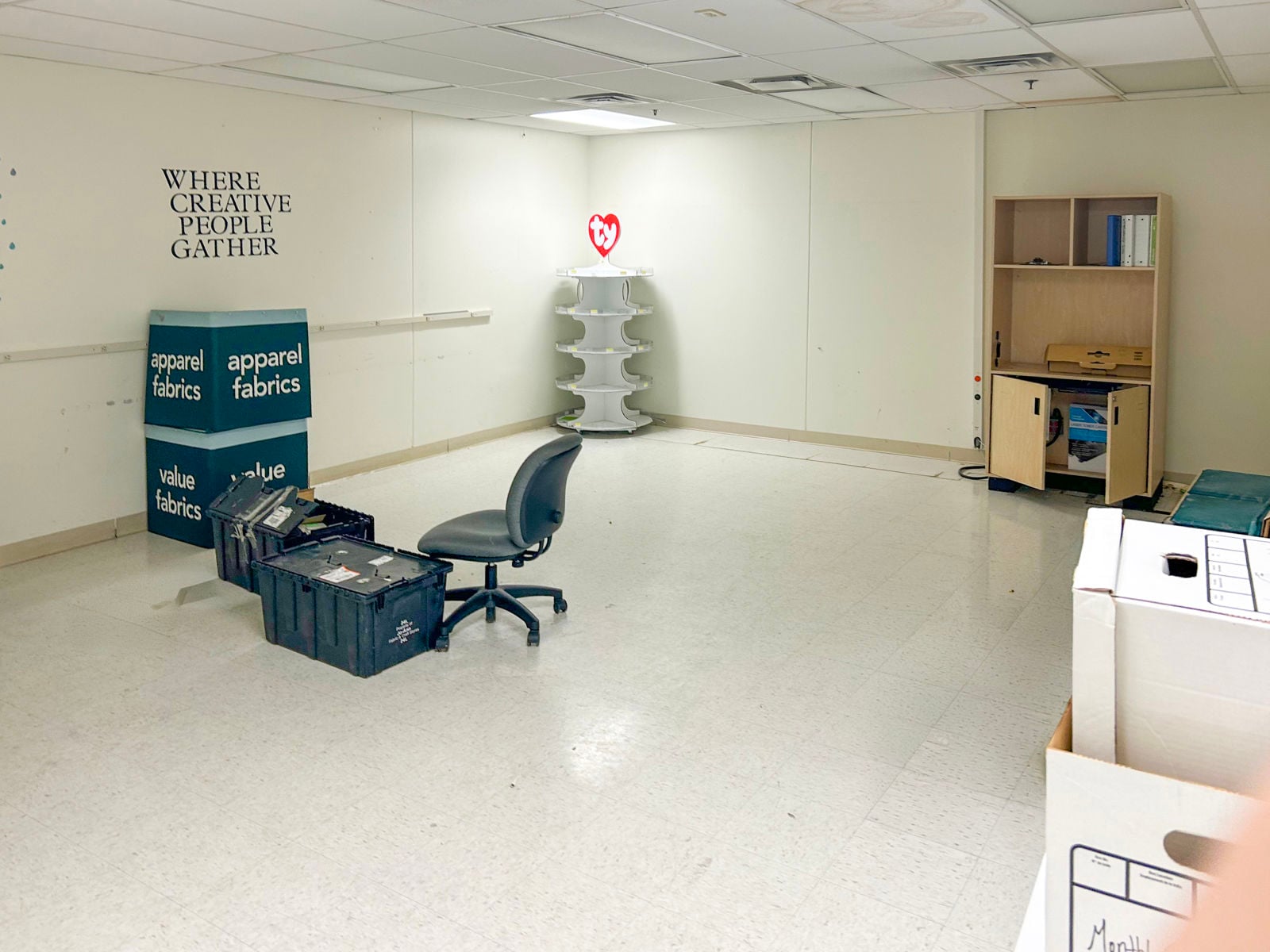 Former Joann End Cap 3665 North Rock Road - Image 6