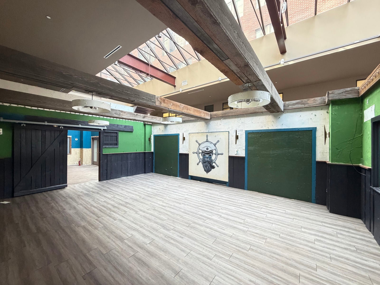 3,995 SF Premier Bar & Restaurant Space 668 Euclid Avenue - Image 4