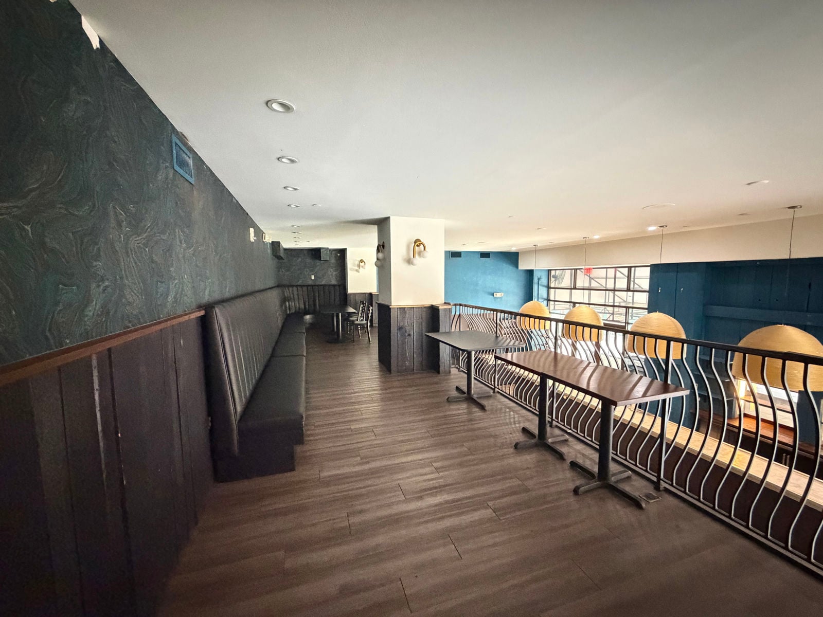 3,995 SF Premier Bar & Restaurant Space 668 Euclid Avenue - Image 8