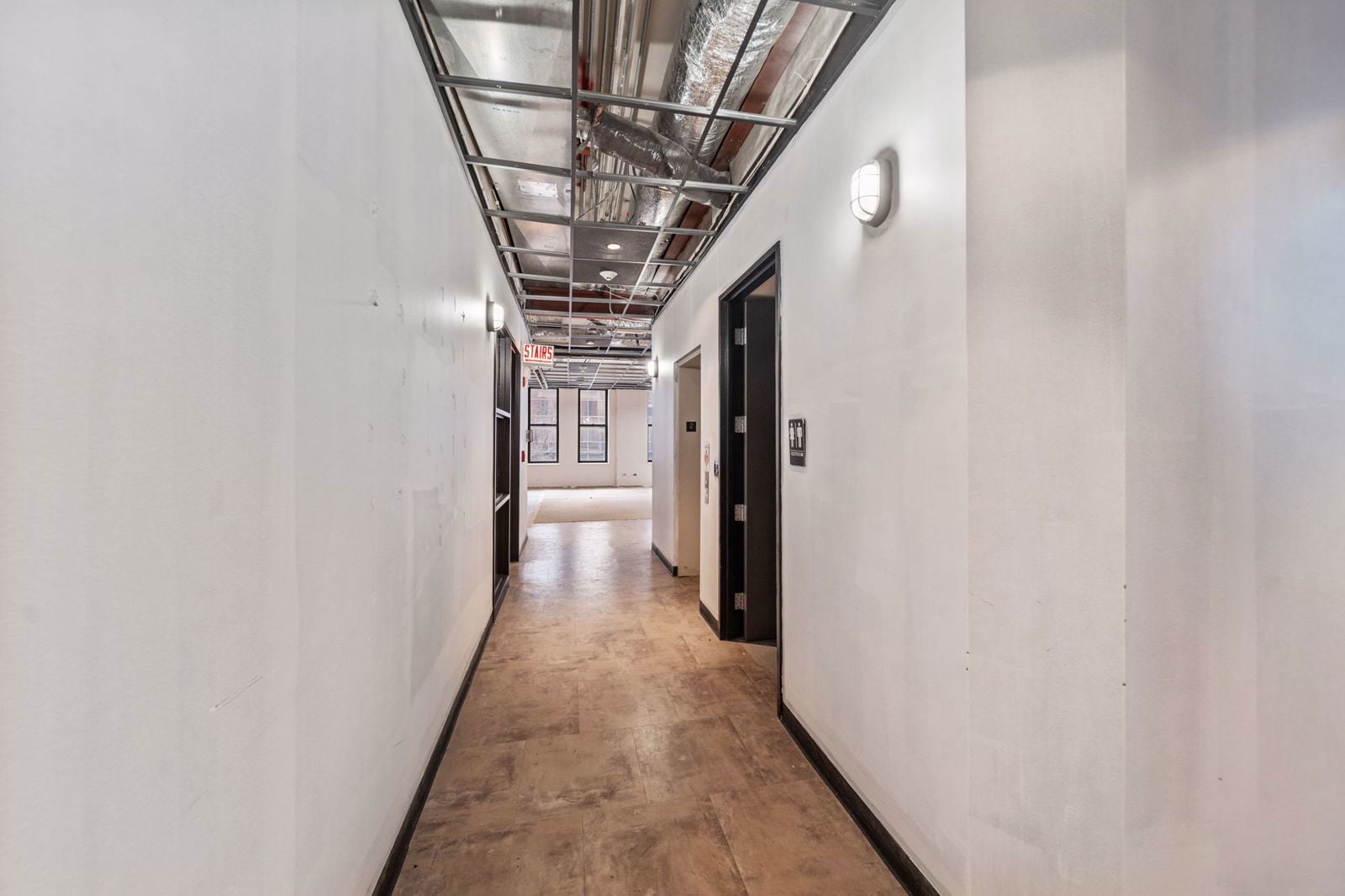 158 W Erie St, Chicago, IL (16)