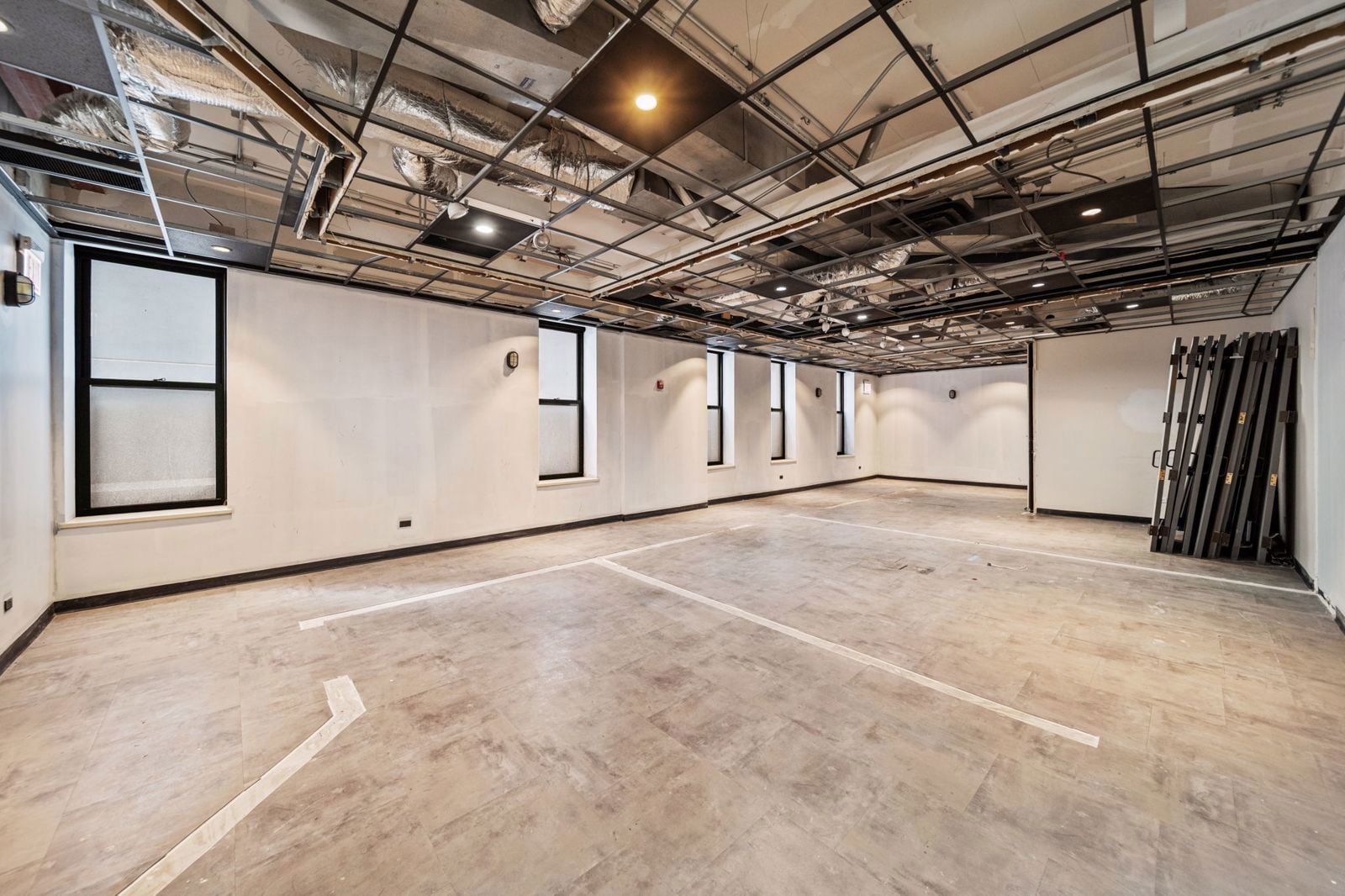 158 W Erie St, Chicago, IL (15)