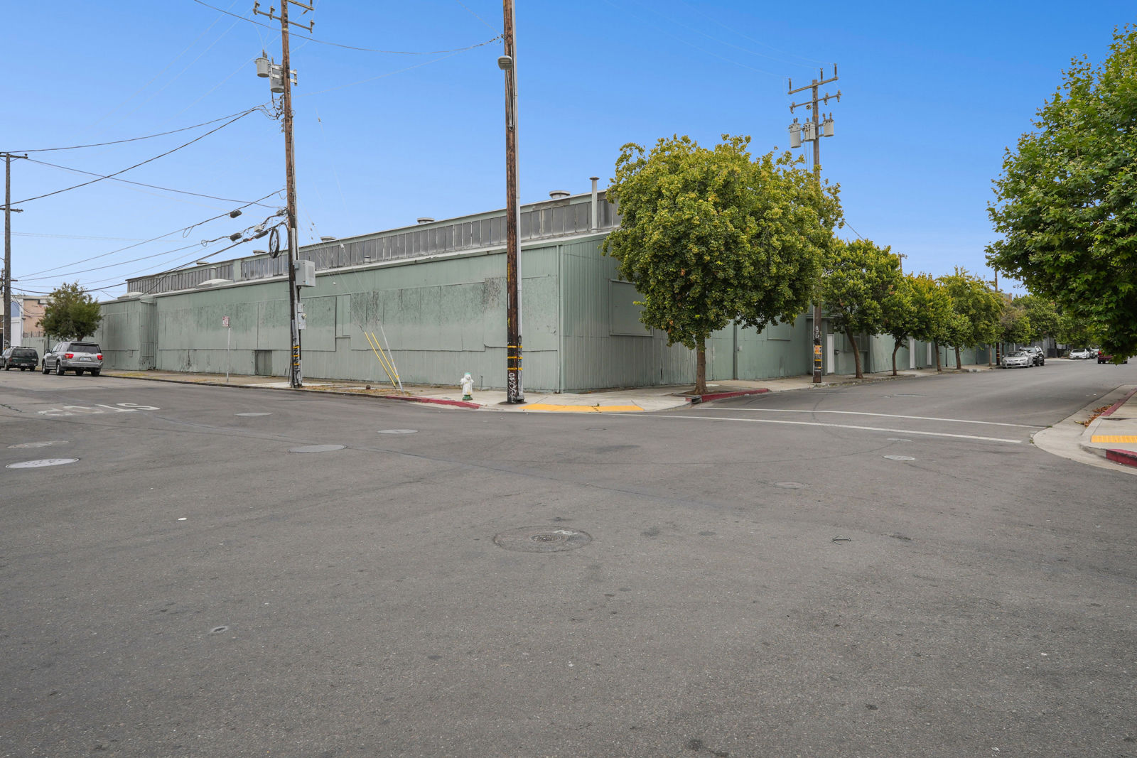 Wood-16th_St-View_shoootin-photo-31
