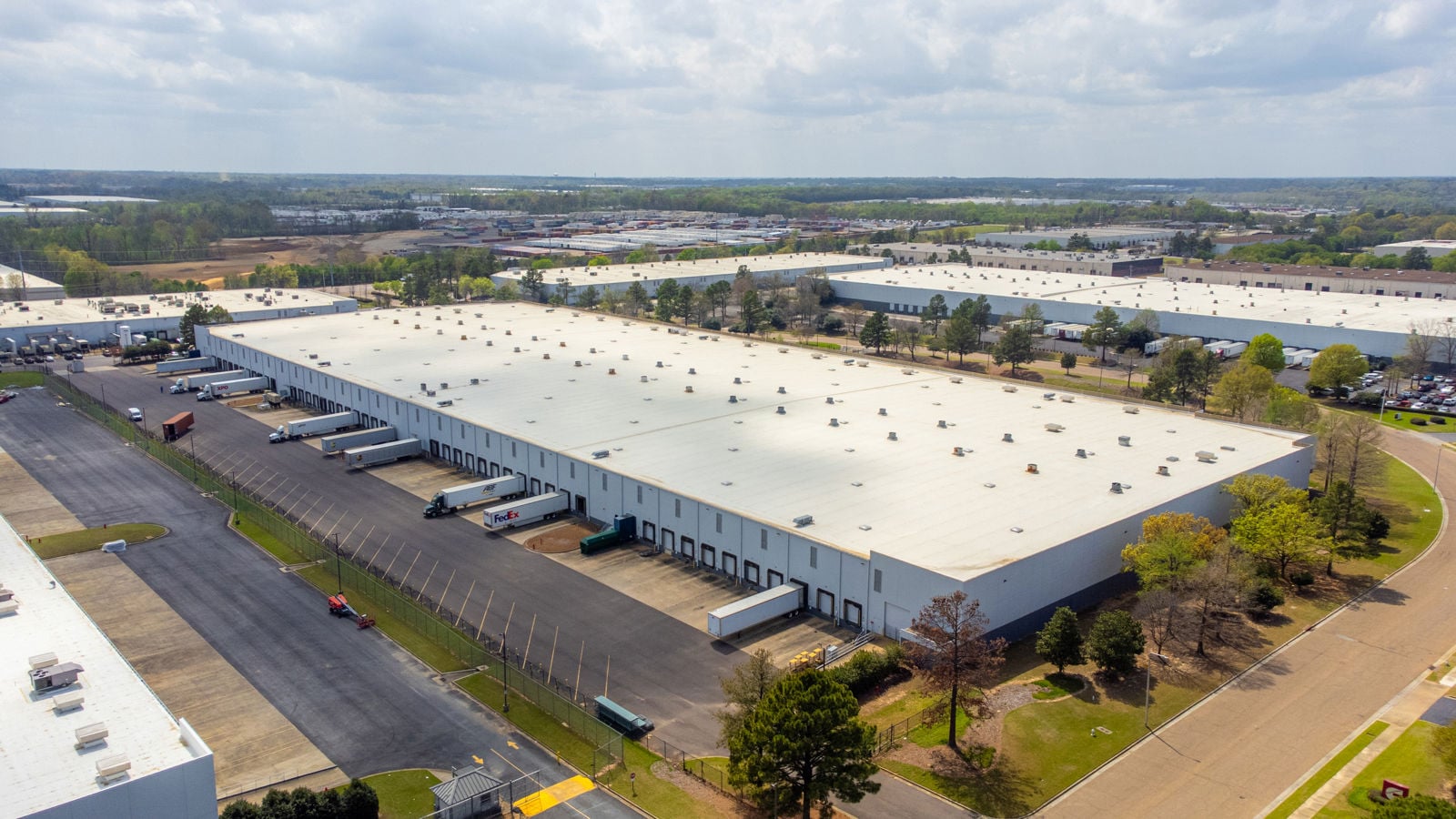 TheHavenAgency_RSPENCERJOHNSON_CBRE_4585QualityDrive_MemphisTennessee-1010