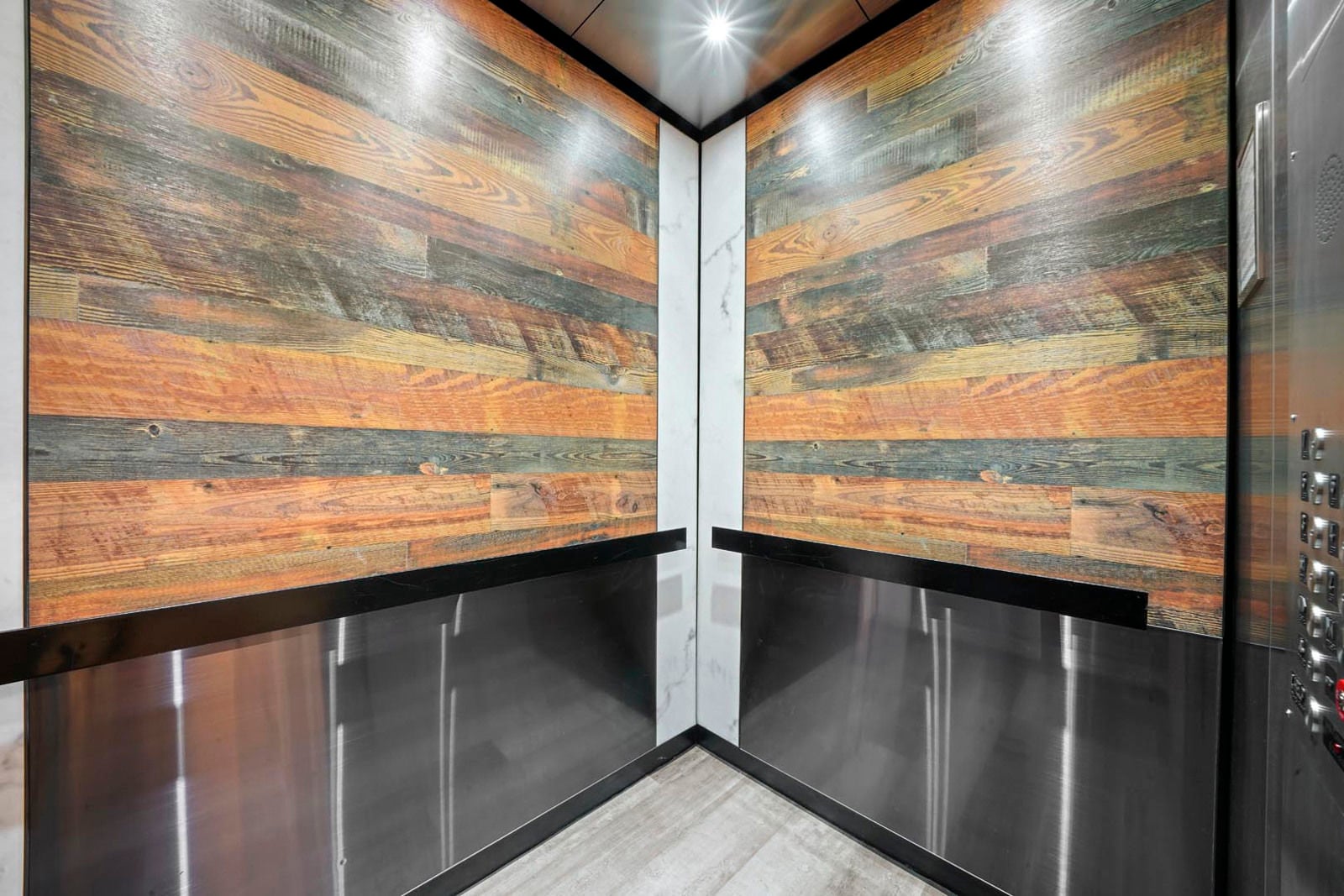 1033 W Van Buren, Chicago, IL (23)