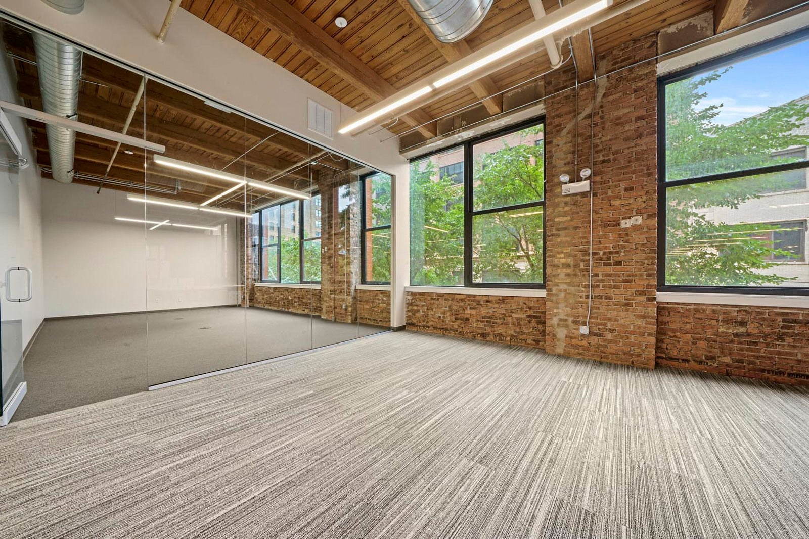 1033 W Van Buren, Chicago, IL (21)