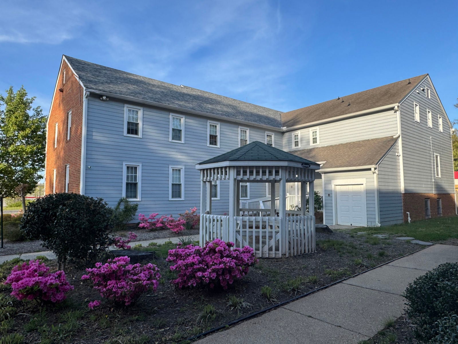 James River Commons 10041 Midlothian Turnpike - Image 2