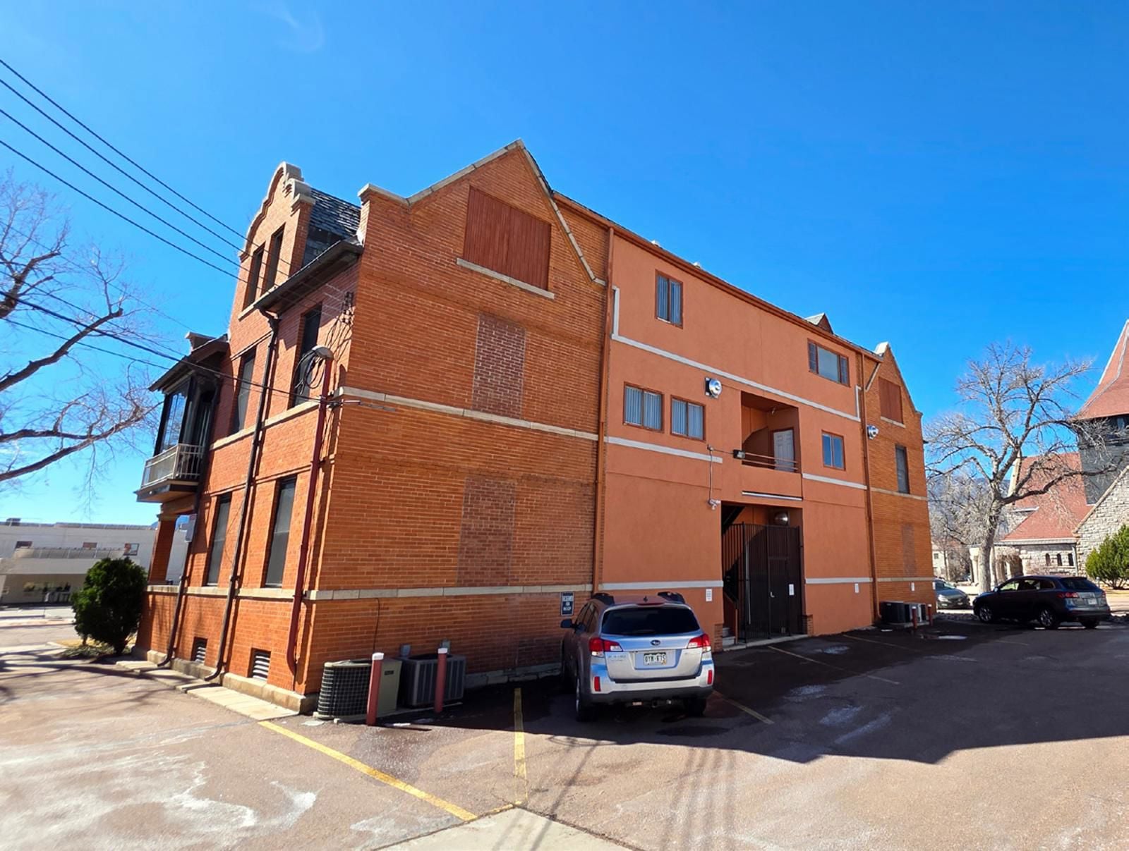 100 E St Vrain_Exterior 2