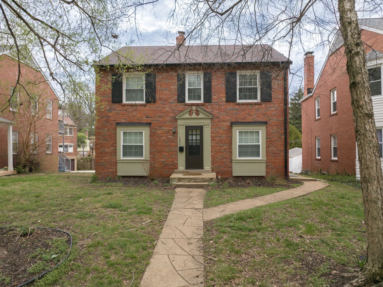 1060ELinden-2_EDITED