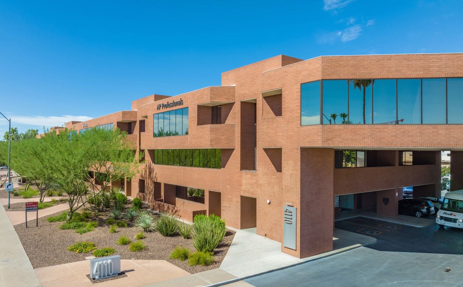 BuildingPhoto (31)