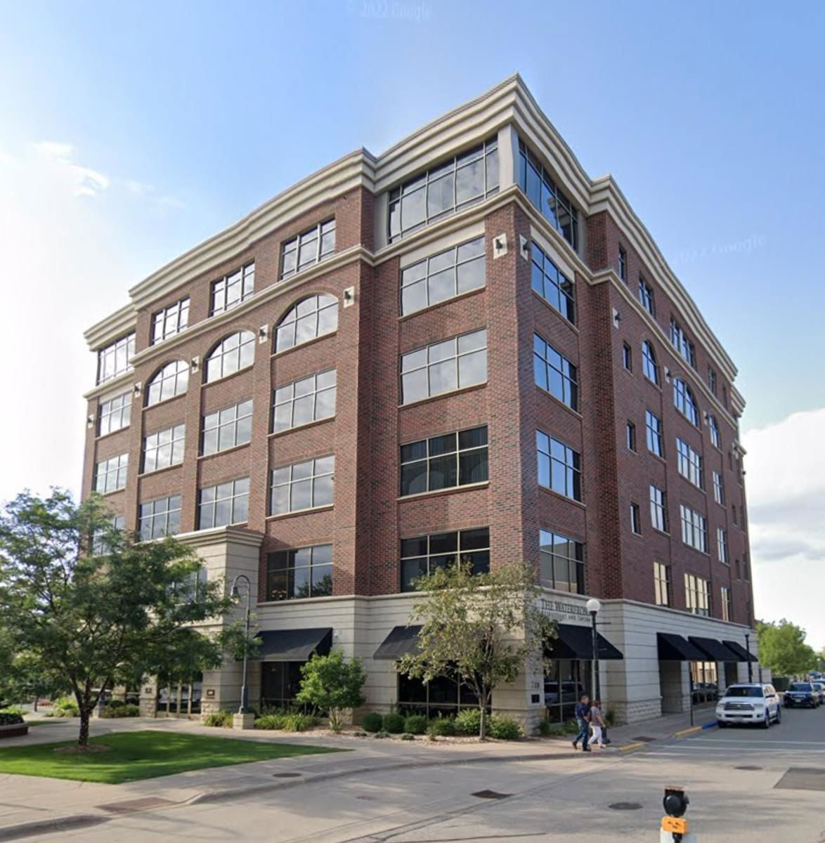 328 Front St