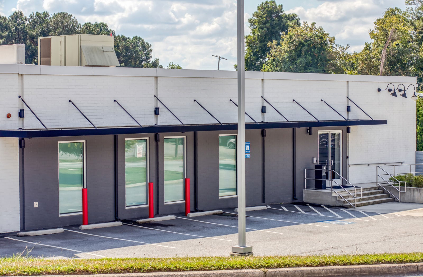 1290 Collier Rd NW 2