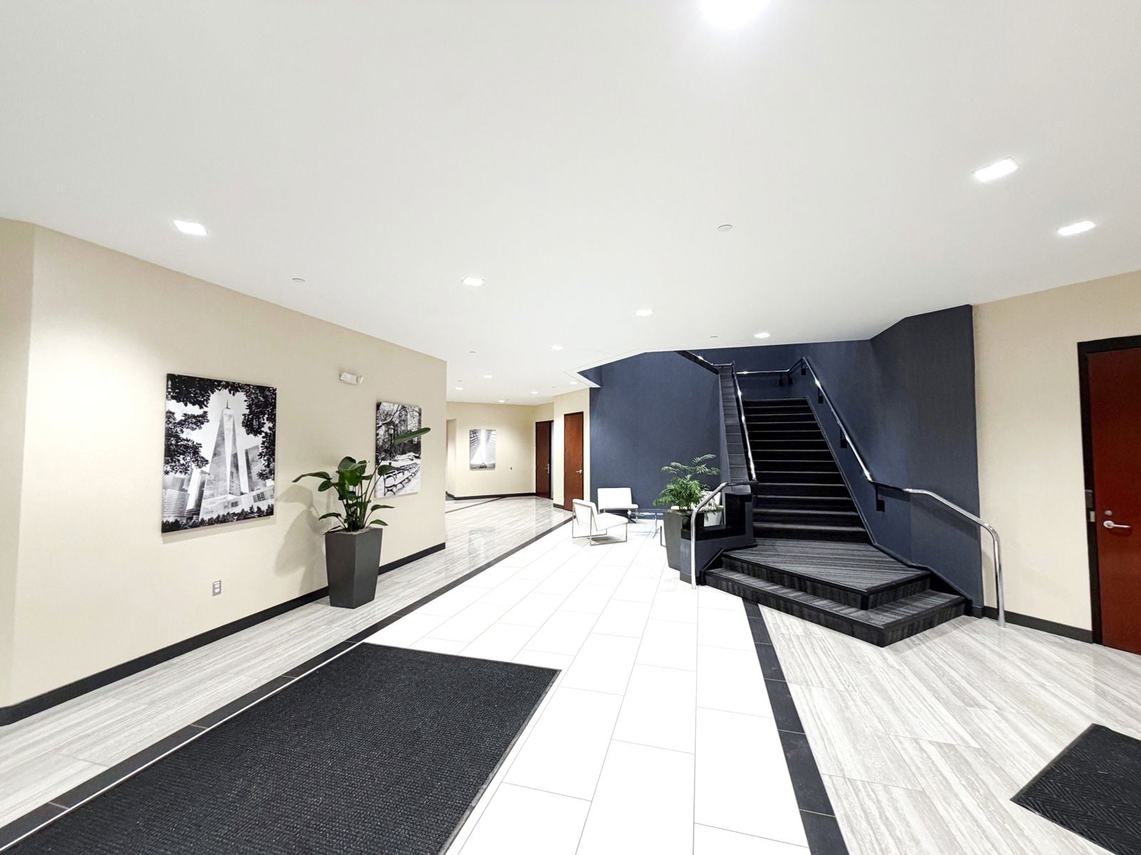 Salina Meadows_Hallway Stairs
