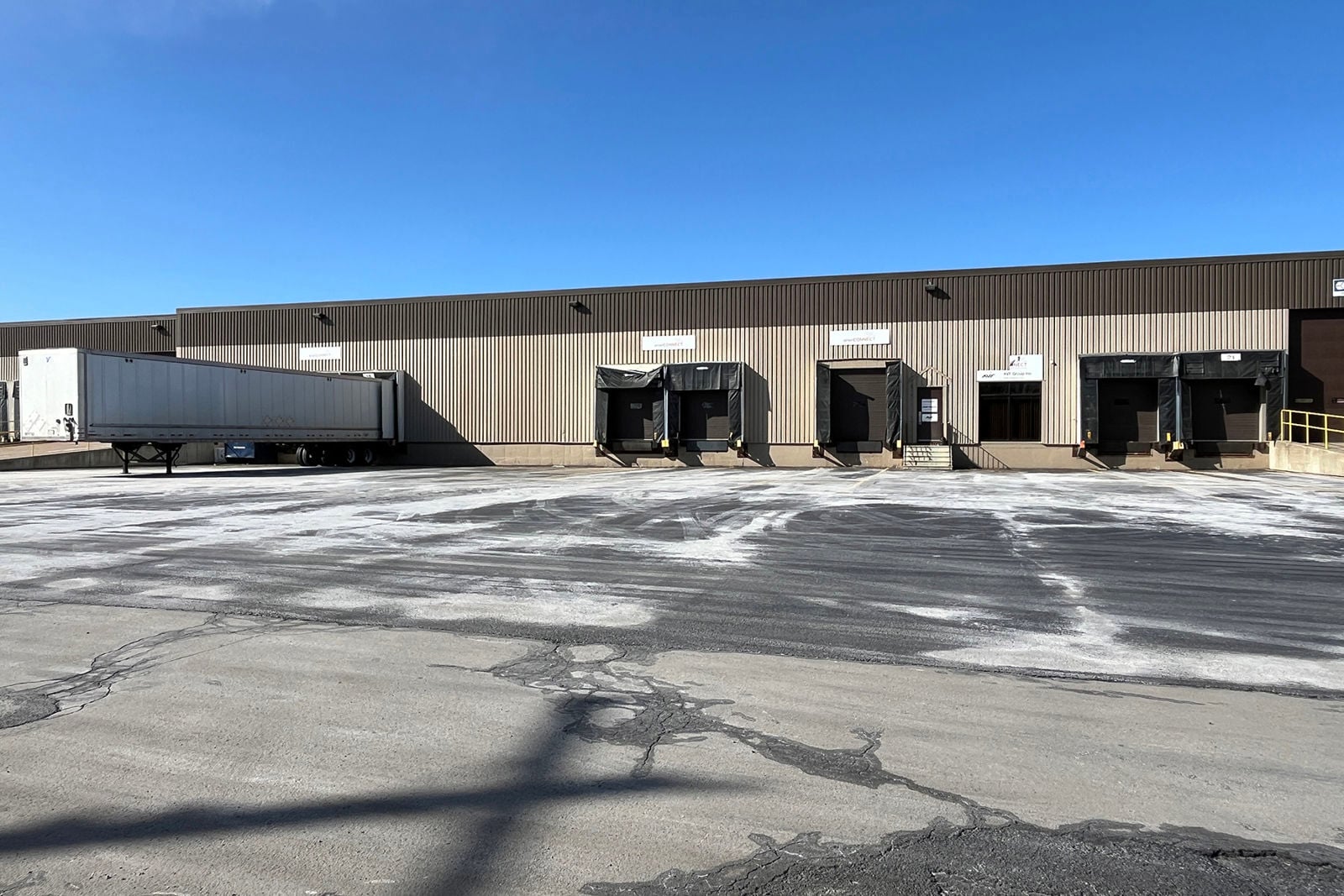 2775 Broadway_Ste200_1224
