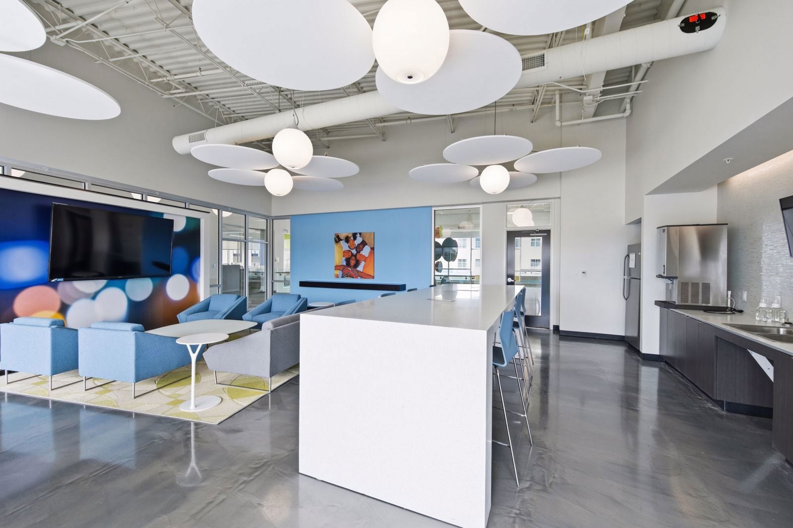 27-web-or-mls-3075 Vandercar Way-27