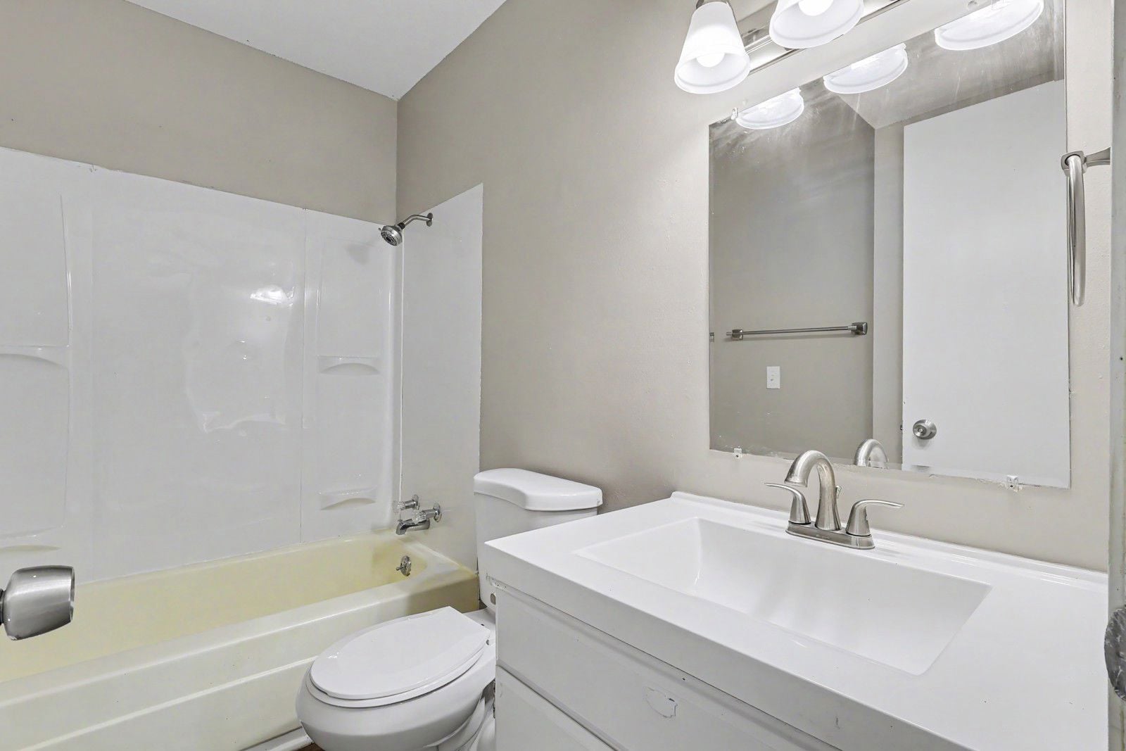 Lovington Apartments