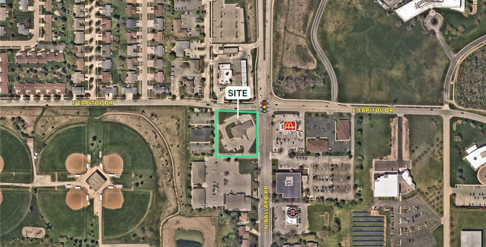 Low Flight Aerial_3321 N Ballard Rd, Appleton