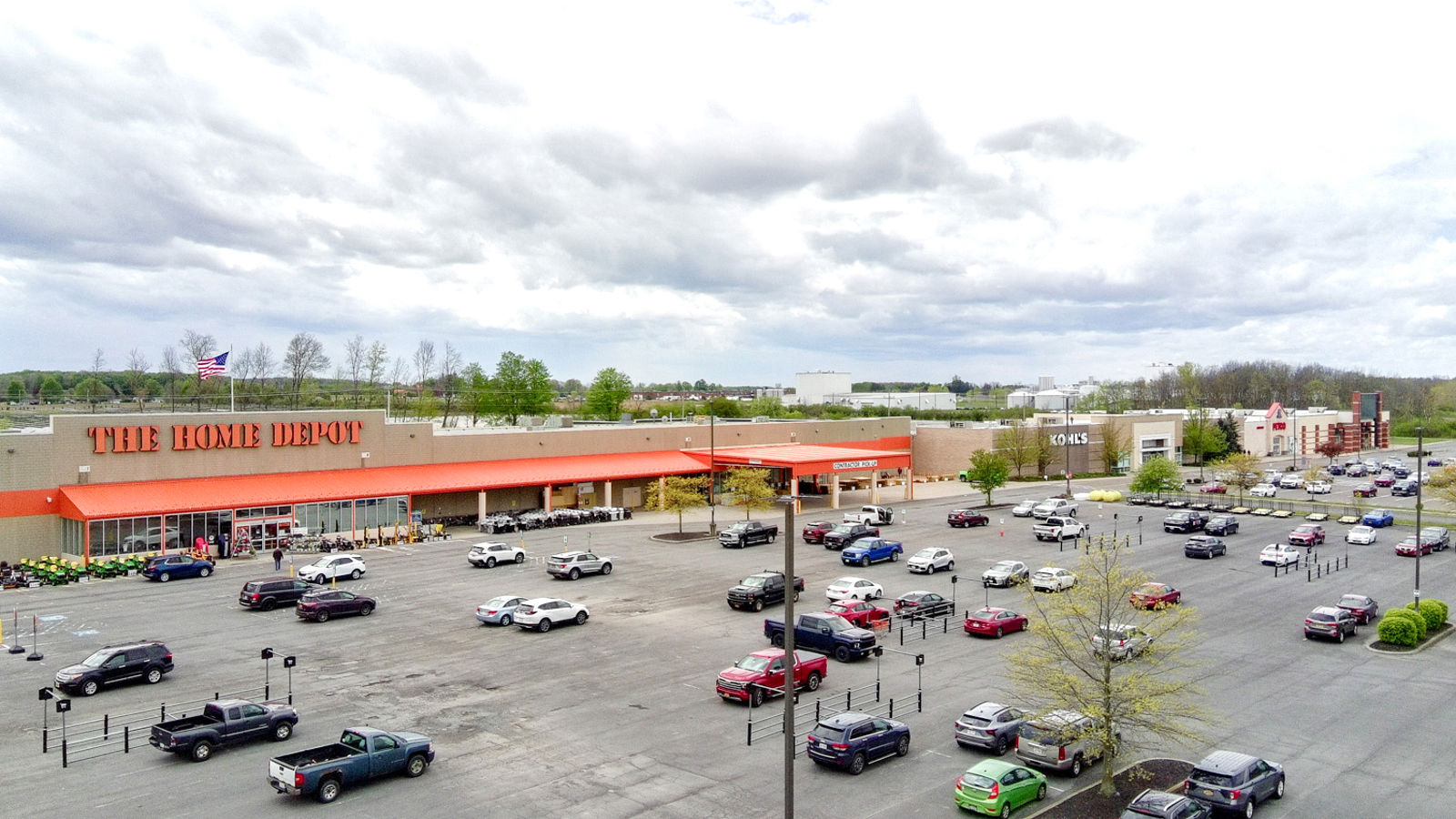 Aerial Parking Lot and Anchor Tenants