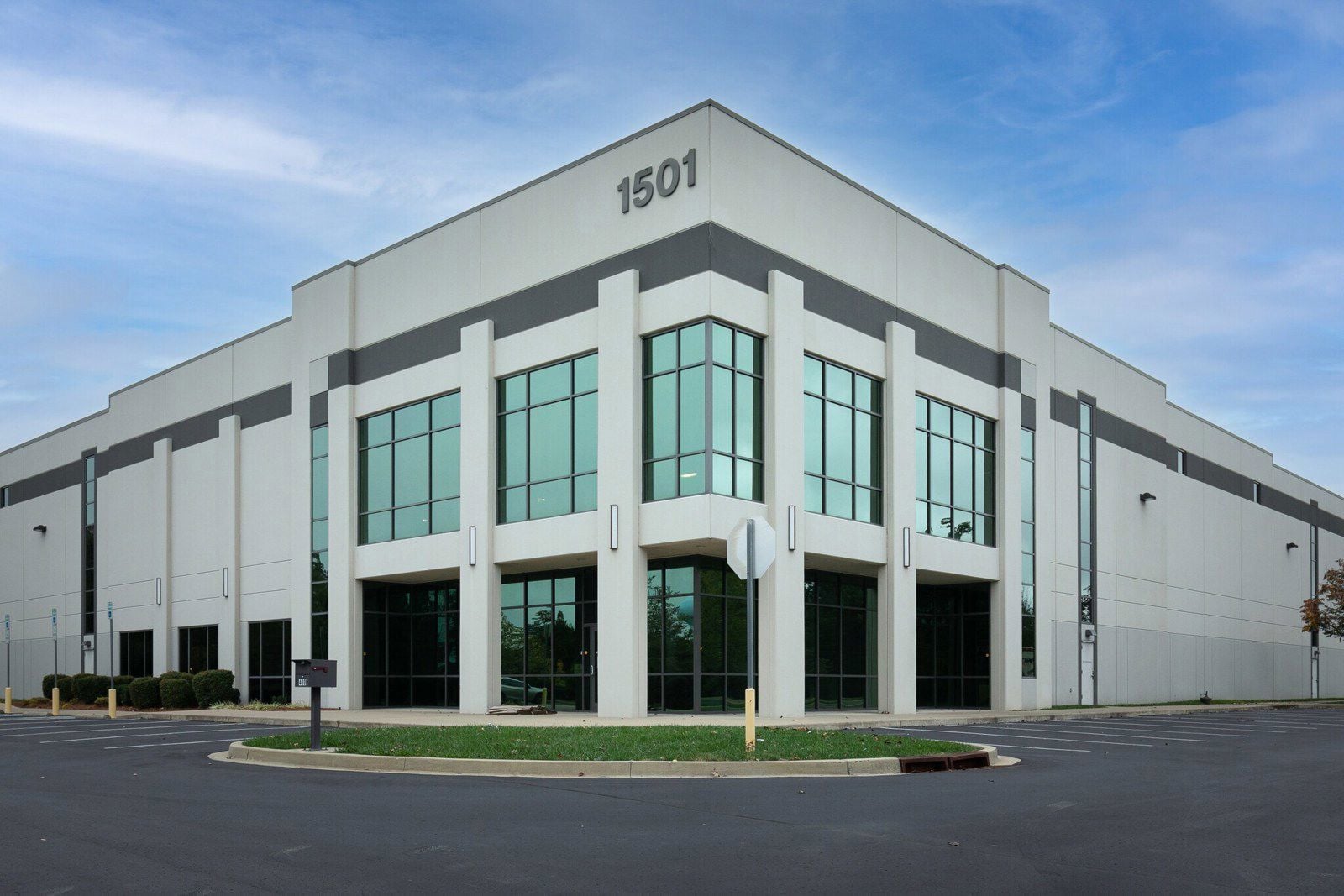1501 Corporate Place Building Image