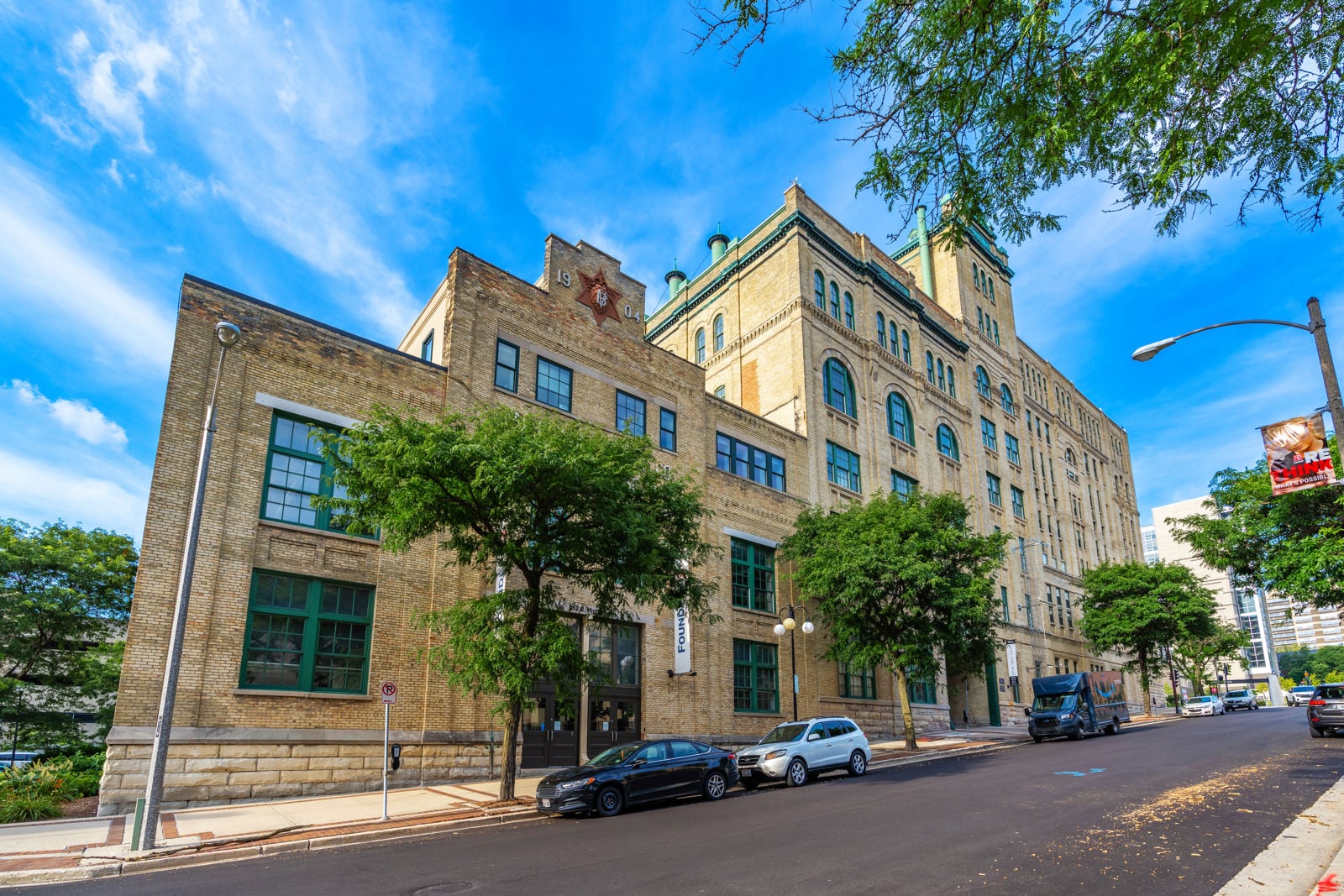 252 Highland Ave 4