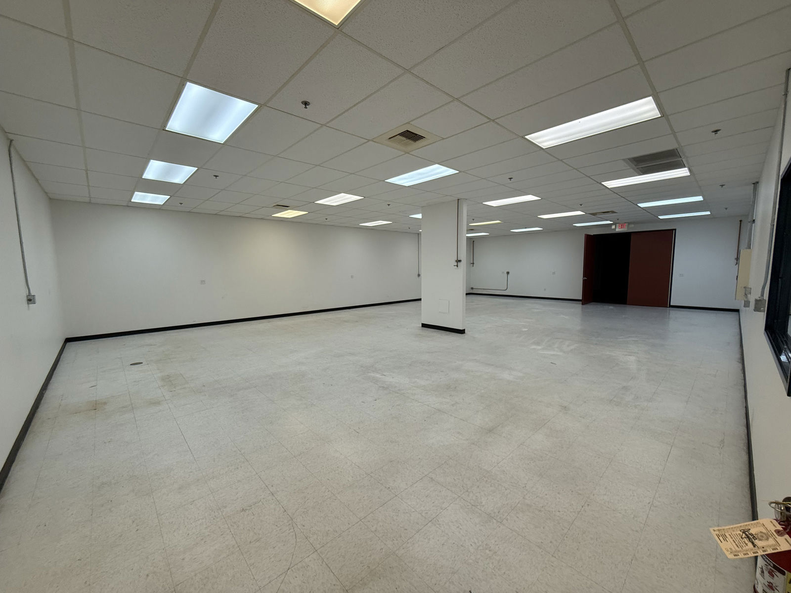 10604 Industrial Avenue - Image 4